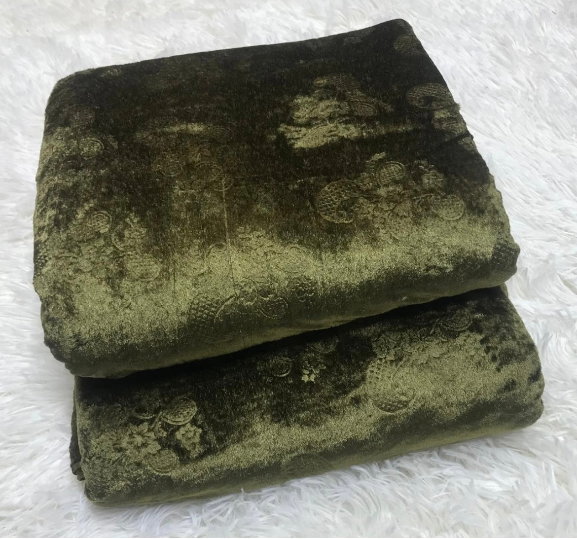 Premium Korean Velvet 2PC - Elegancy Pk