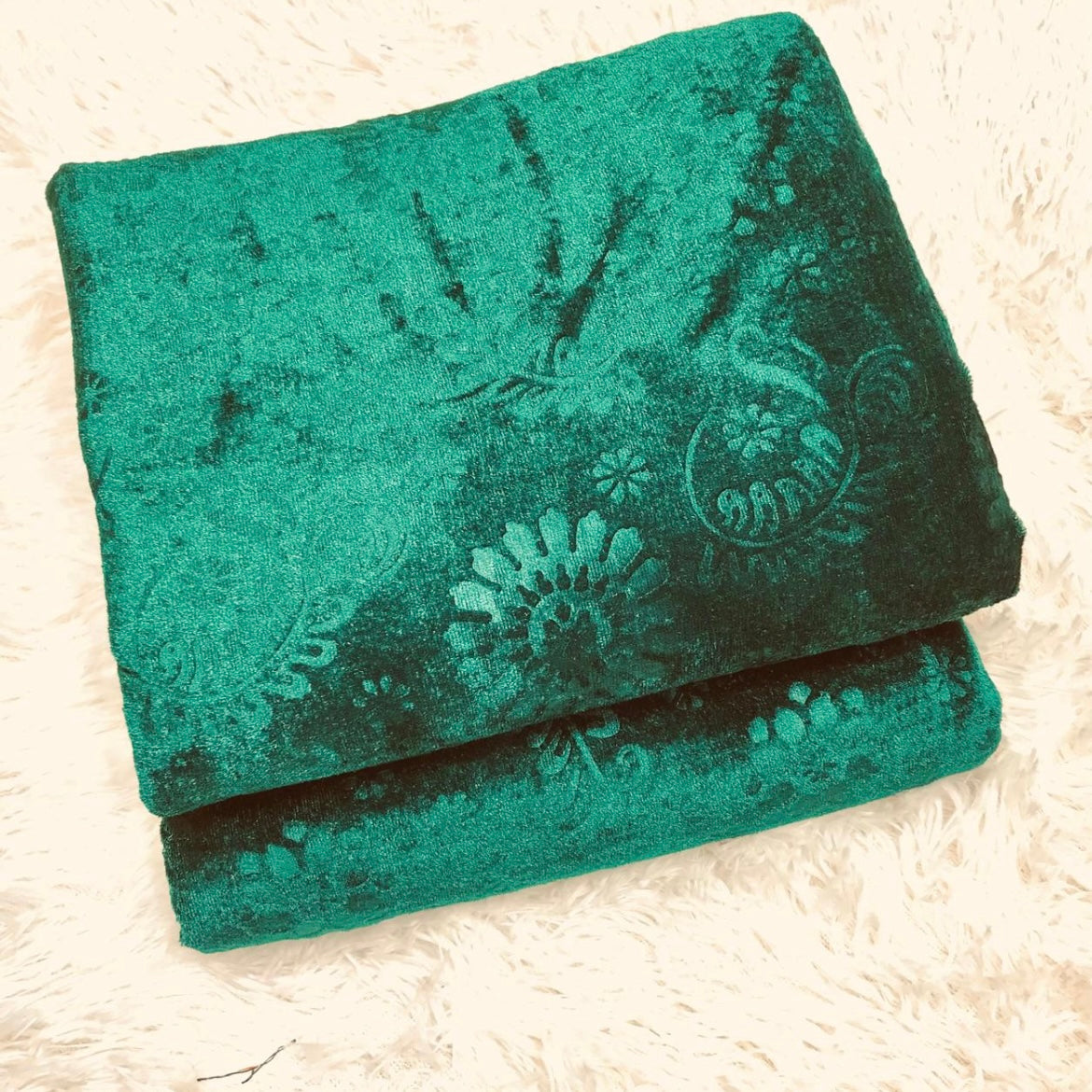 Premium Korean Velvet 2PC - Elegancy Pk